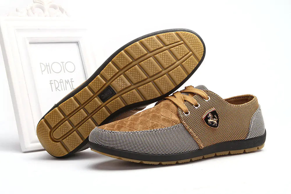 Beijing Style Colorful Canvas Shoes with Rubber Sole